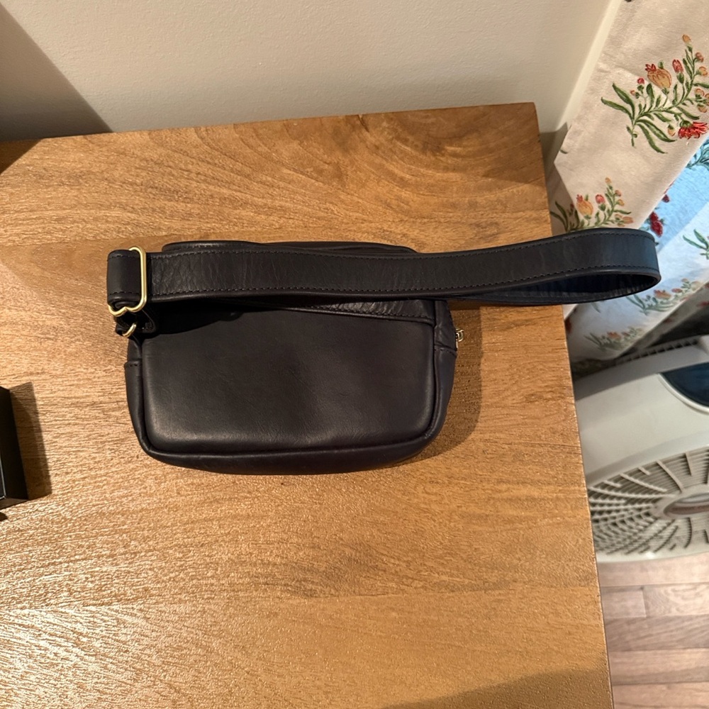 Fount Romy Belt Bag & Jewelry Set - Picture 10 of 16